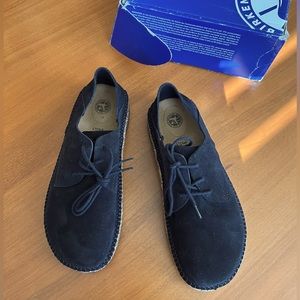 New Birkenstock GARY sz 39